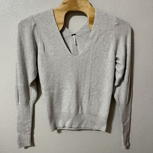 Free People Light Grey Ribbed V- Neck Sweater  Cashmere Blend Size‎ Large
